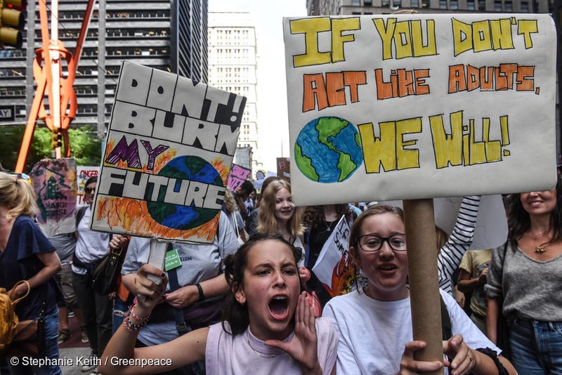 ニューヨークで行われた若者が主導する気候ストライキ
