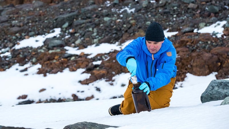 Campaigner Thilo Maack takes snow samples, for testing of environmental pollutants, on Greenwich Island in the Antarctic. An international Greenpeace team is on an expedition to document the Antarctic’s unique wildlife, to strengthen the proposal to create the largest protected area on the planet, an Antarctic Ocean Sanctuary.