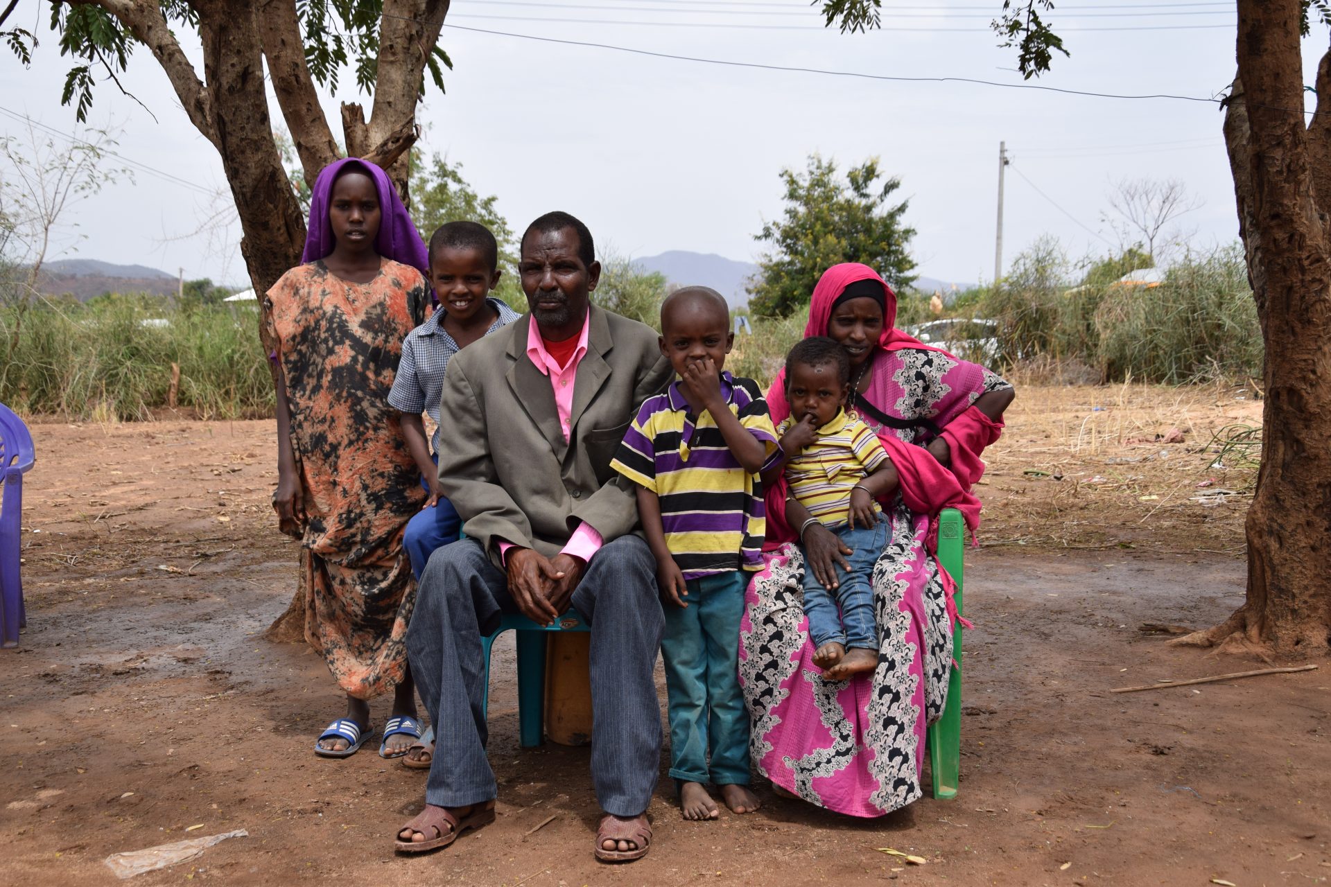 In Kenia macht sich die Familie Guyo Sorgen um das Leben und die Gesundheit ihrer Kinder, die unter den ständig zunehmenden Hitzewellen leiden.