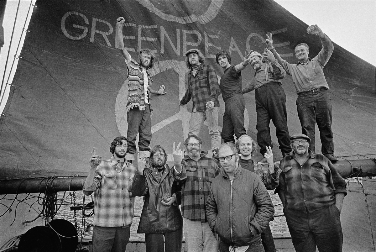 Crew of the Greenpeace - Voyage Documentation (Vancouver to Amchitka: 1971). © Greenpeace / Robert Keziere
