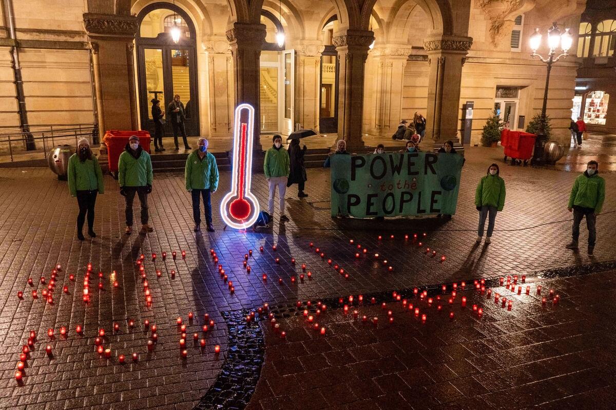 5th Anniversary of the Paris Agreement Protest in Luxembourg #FightFor1Point5. © Sara Poza Alvarez / Greenpeace