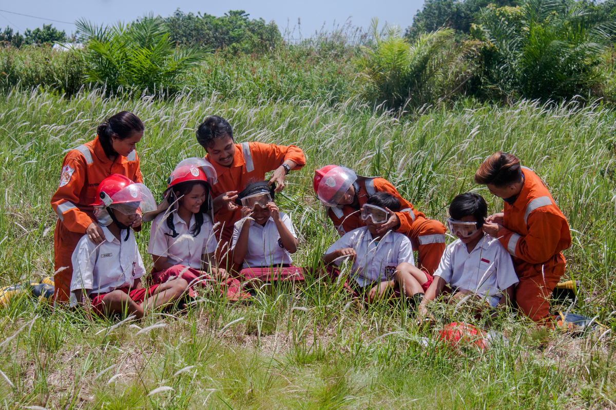 FFP Visits School in Ketapang, West Kalimantan. © Fully Syafi / Greenpeace