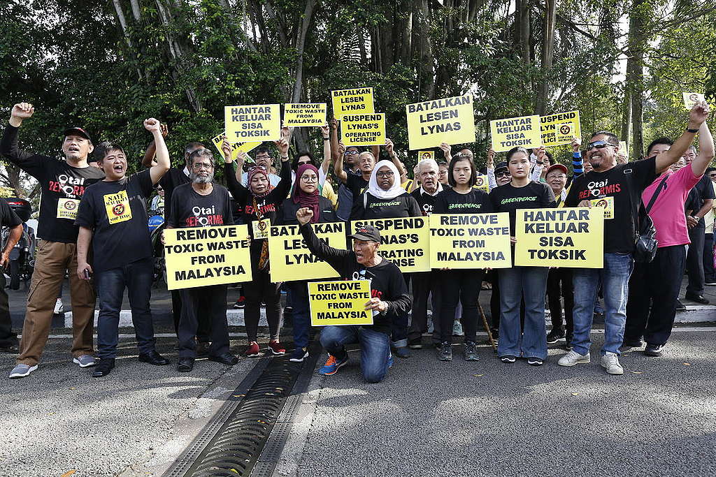 Protest at Government Office in Kuala Lumpur. © Nandakumar S. Haridas / Greenpeace