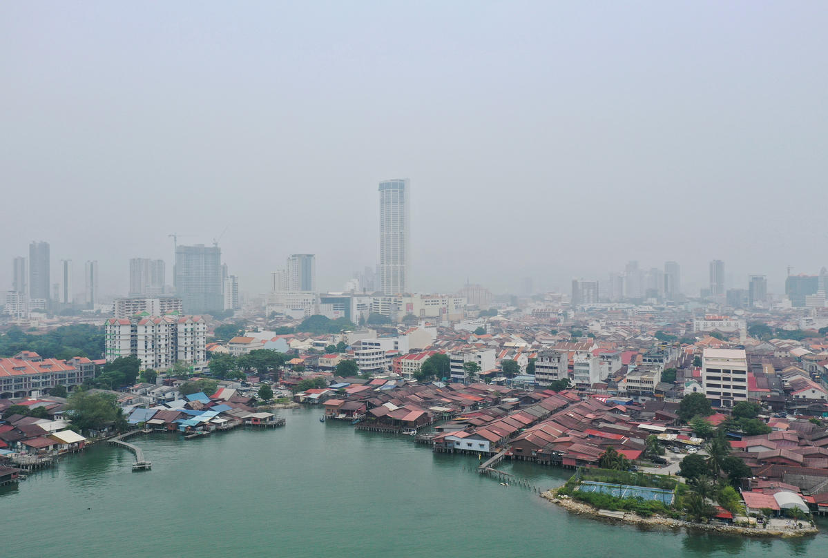 Haze in Penang, Malaysia. © Nandakumar S. Haridas / Greenpeace