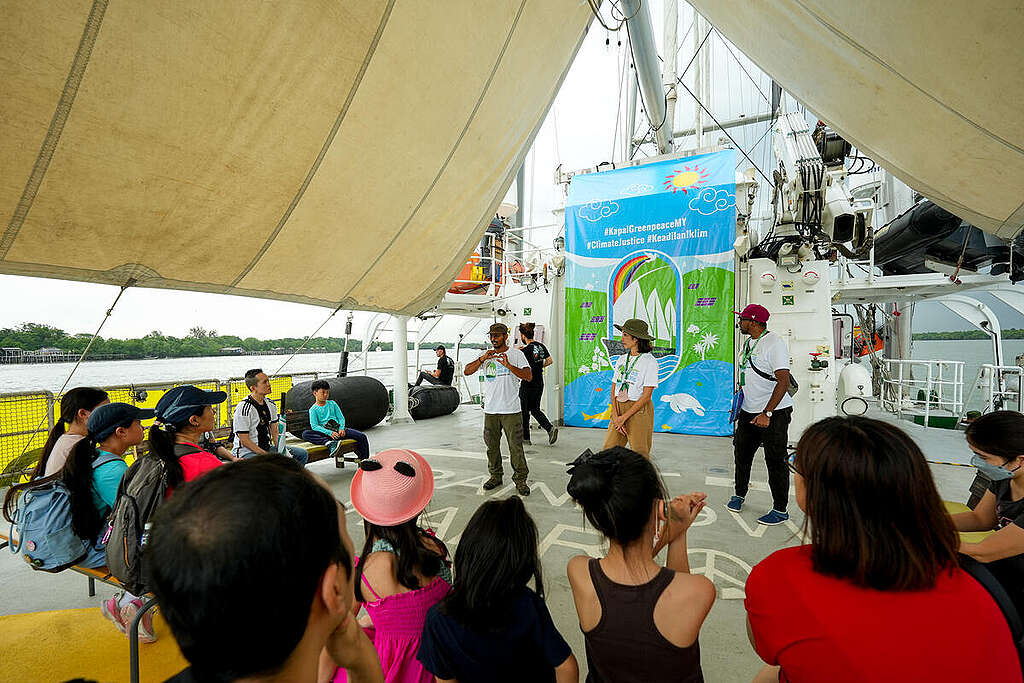 Rainbow Warrior Climate Justice Ship Tour - Open Boat in Malaysia. © TAN CHIA WAY / Greenpeace
