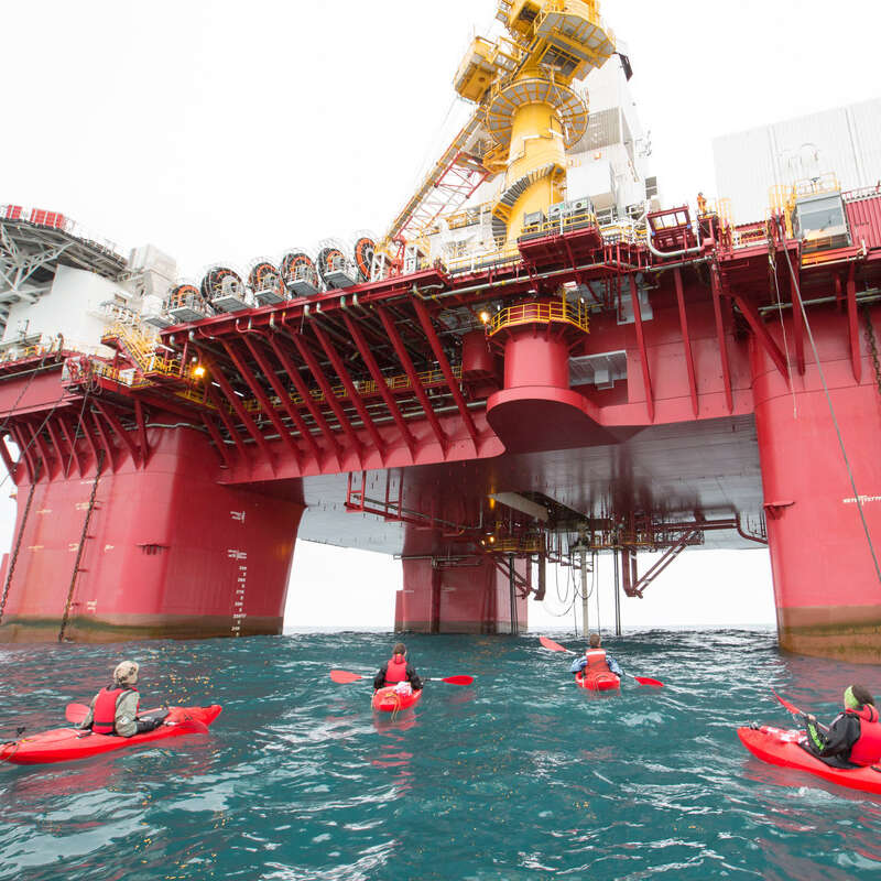 Arctic Sunrise Protests Arctic Oil Drilling in Barents Sea. © Nick Cobbing / Greenpeace