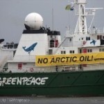 ACTIE: Greenpeace houdt Noordpoololie tegen