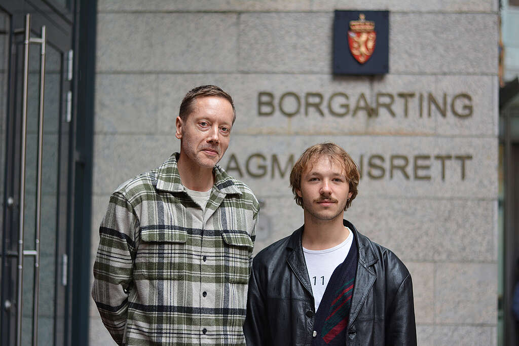 Leder i Greenpeace, Frode Pleym, og leder i Natur og Ungdom, Gytis Blaževičius, er klare for behadling i Borgarting lagmannsrett. Foto: Jenny Marie Baksaas