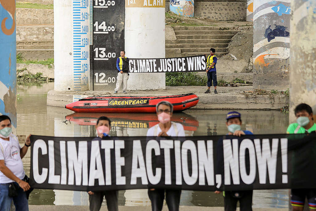 Climate Justice Activity in Marikina, Philippines. © Basilio H. Sepe / Greenpeace