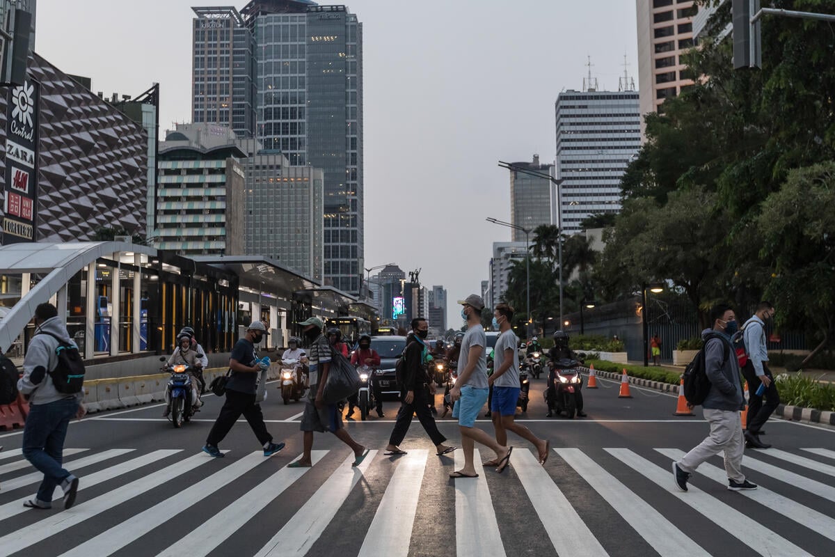 Traffic in Jakarta. © Adhi Wicaksono / Greenpeace