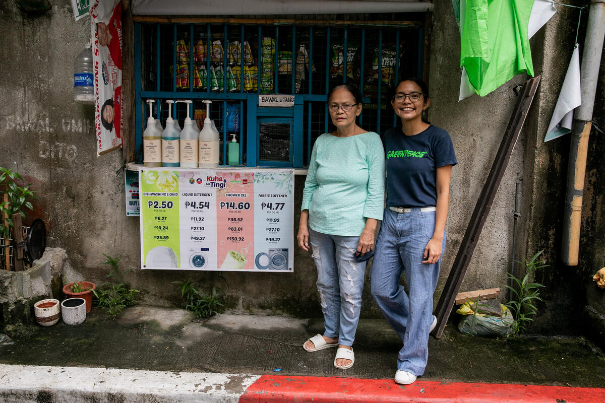 Kuha sa Tingi Roadshow in San Juan City. © Basilio Sepe / Greenpeace