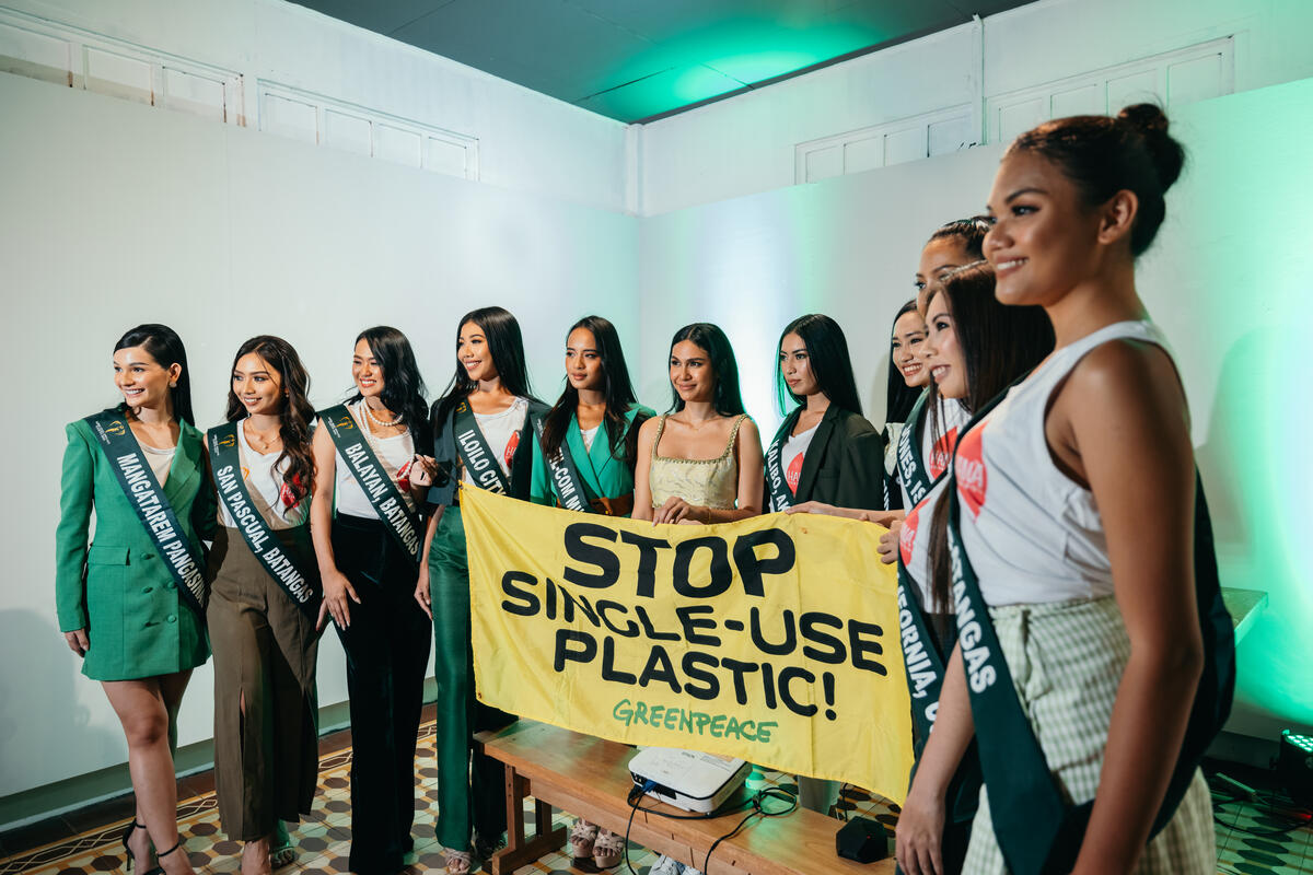 "Life in Plastic" Exhibition in the Philippines. © Jilson Tiu / Greenpeace