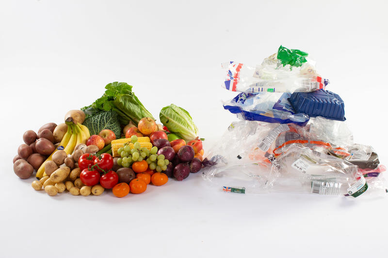 3 vrste hrane, ki jo uživamo dnevno, je prepojena z mikroplastiko in morate  zanjo vedeti - Greenpeace Slovenija