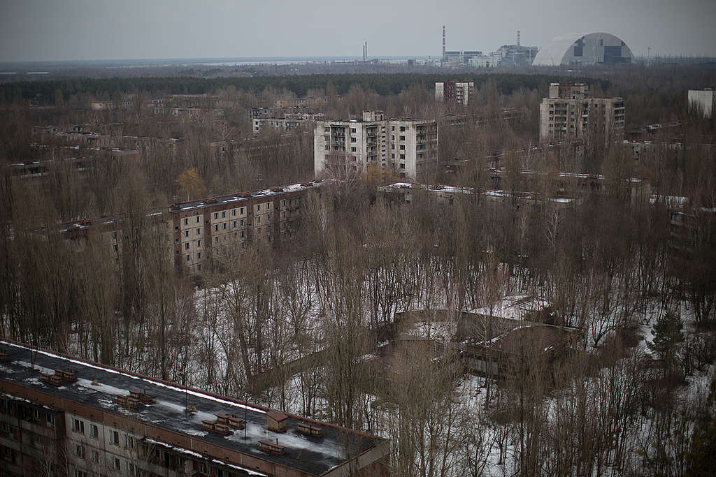 Abandoned City of Pripyat in Ukraine. © Denis  Sinyakov / Greenpeace