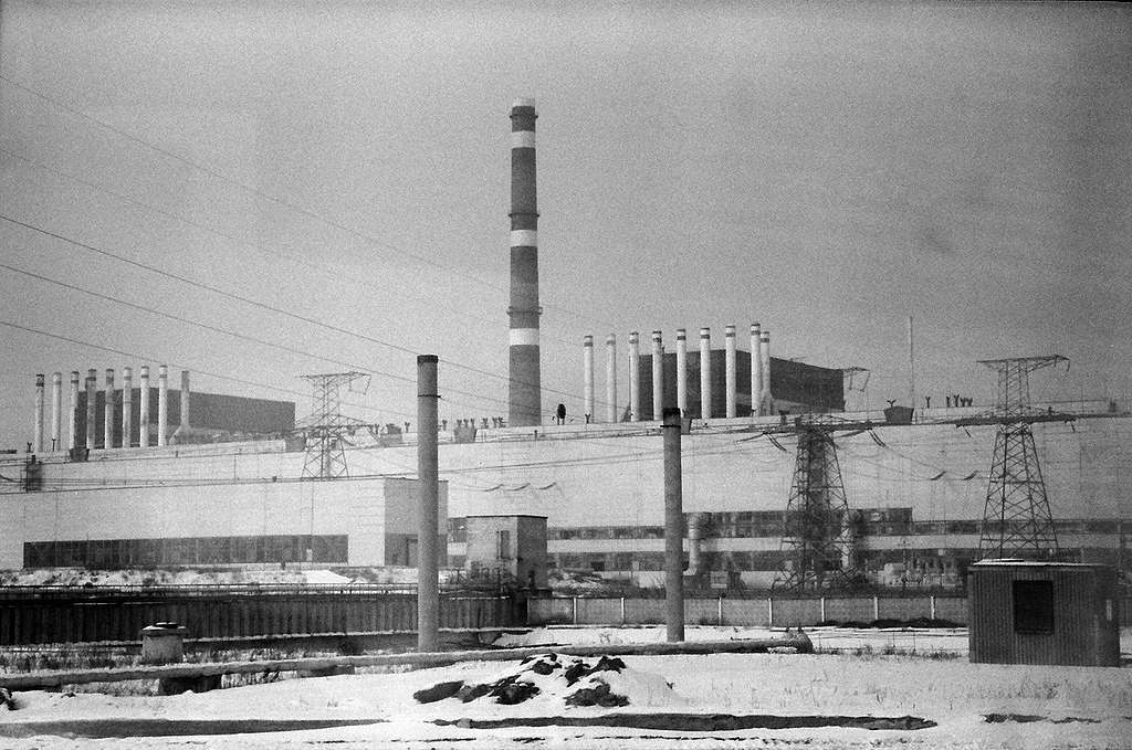 Reactor 1 and 2 at Chernobyl Nuclear Plant. © Greenpeace / Stefan Füglister