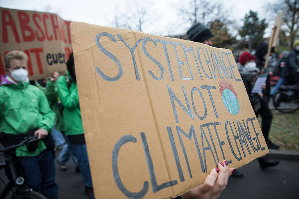 2nd Climate Strike 2021 in Berlin. © Sina Niemeyer / Greenpeace