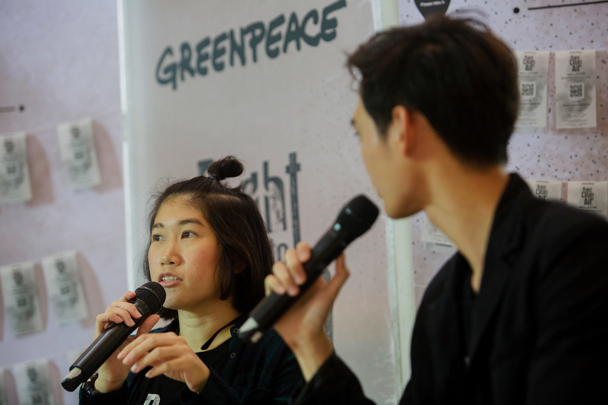 Rattanasiri Kittikongnapang at the Panel Discussion Right to Clean Air in Bangkok. © Chanklang  Kanthong / Greenpeace