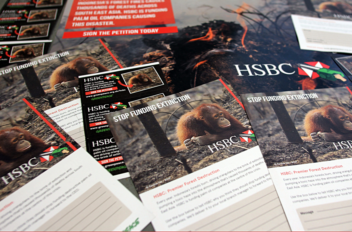 Material for the HSBC Palm Oil Campain. © Angela Glienicke / Greenpeace