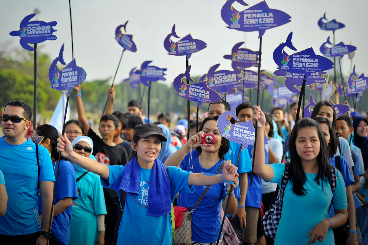 Ocean Defenders' March in Indonesia. © Yudhi  Mahatma / Greenpeace