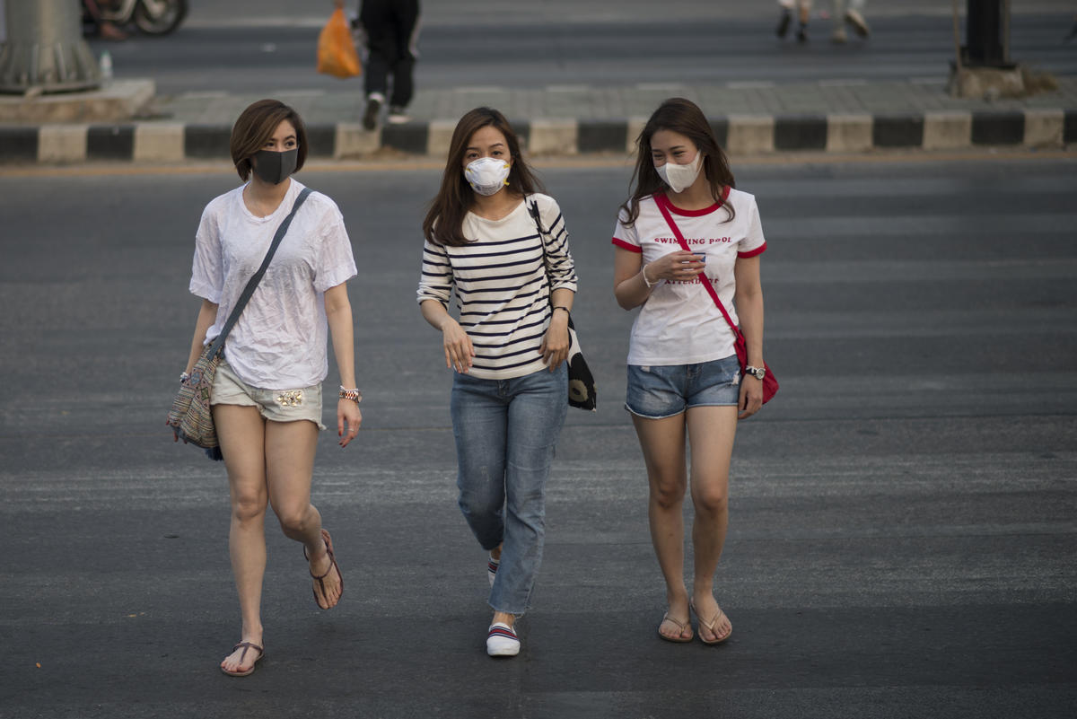 Air Pollution in Chiang Mai. © Vincenzo Floramo / Greenpeace