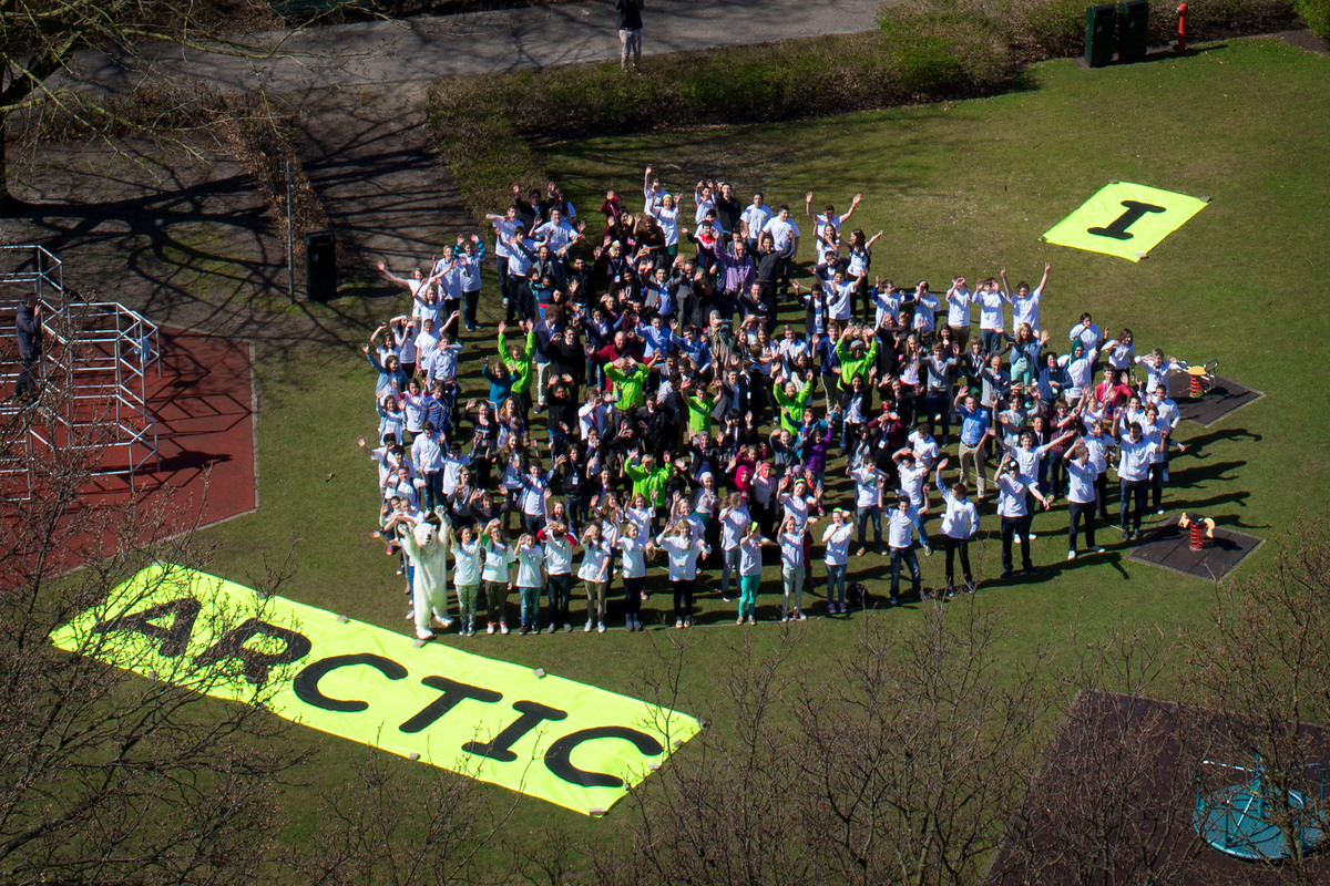 'I Love Arctic' Day of Action in the Netherlands. © Greenpeace / Thomas Schlijper