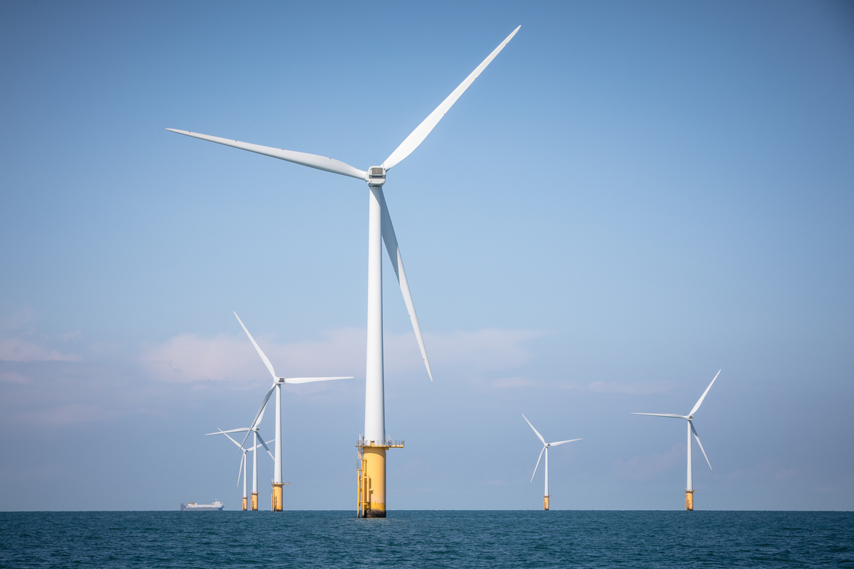 Thanet Offshore Wind Farm in Kent, UK. © Will Rose / Greenpeace