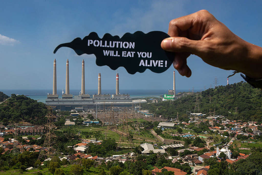 印尼行動者以創新手法，具體呈現當地燃煤電廠會導致的致命空氣污染。