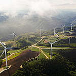 位於韓國慶尚北道英陽郡的風電場，是韓國第三大風電場，預計每年可產生134百萬度的電力。© Greenpeace