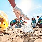 淨灘、回收能根絕垃圾問題？解決塑膠污染的四大錯誤解方