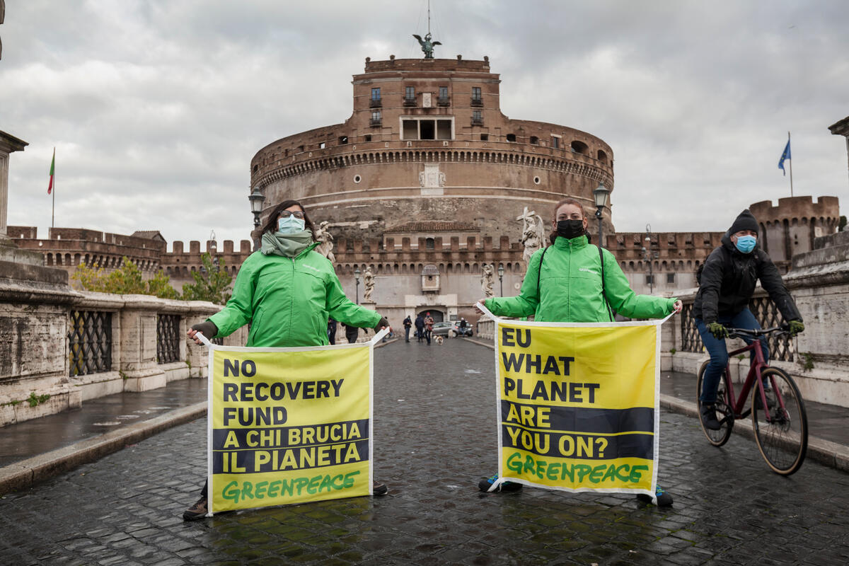 義大利：綠色和平行動者要求歐盟各國政府的紓困措施，應先用於支持人民與地球長遠利益，而不是服務企業利益。