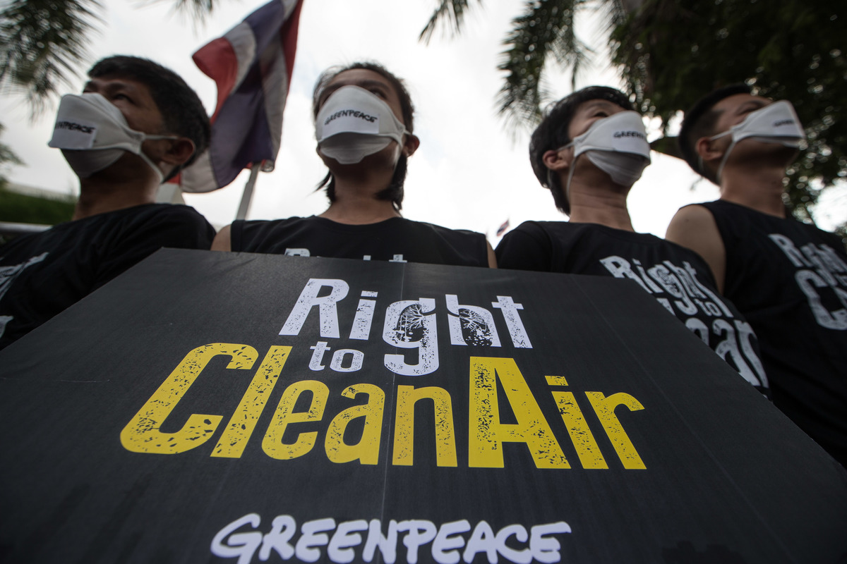 Right to Clean Air Protest in Bangkok. © Wason Wanichakorn / Greenpeace