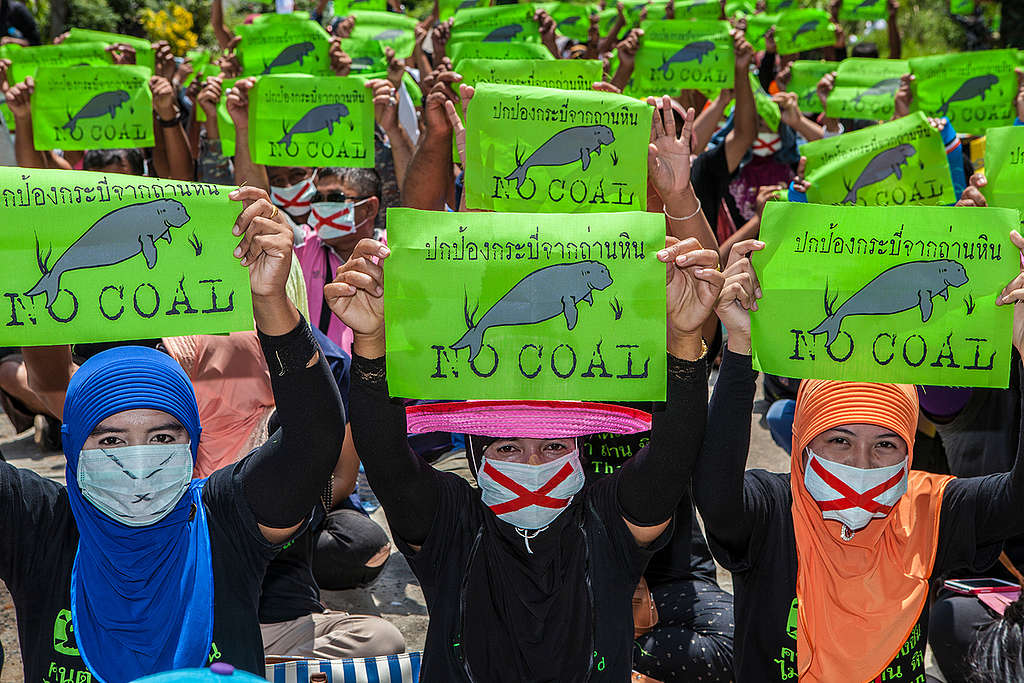 Community Protest Against Coal Project In Krabi. © Sittichai Jittatad / Greenpeace