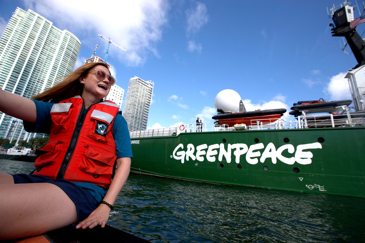 Actress Bonnie Wright Passes the Arctic Sunrise in Miami. © Sean  Gardner / Greenpeace