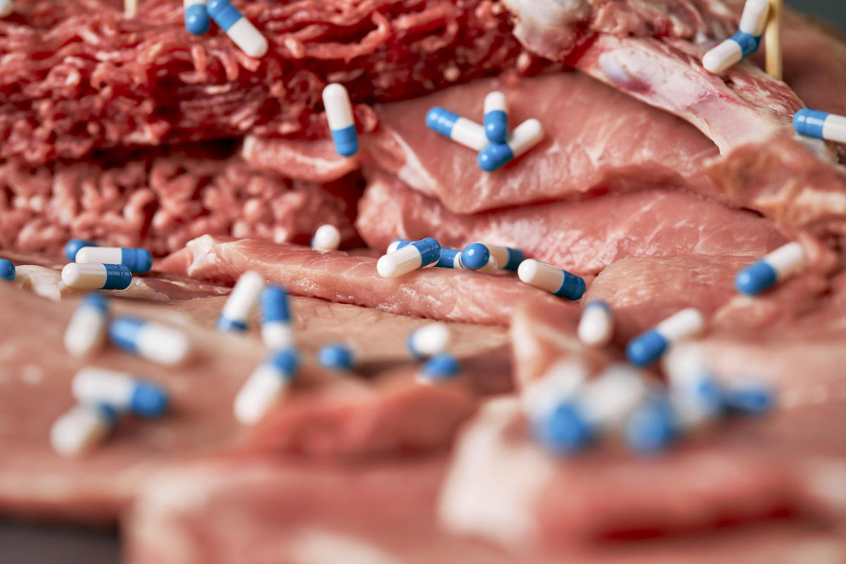 Antibiotic Resistent Germs in Pork Meat in Austria. © Mitja Kobal / Greenpeace