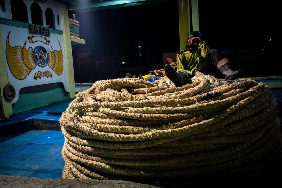 Migrant Fishermen in Indonesia. © Jurnasyanto Sukarno / Greenpeace
