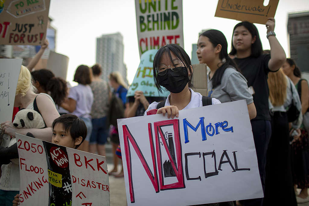 Global Climate Strike in Bangkok. © Chanklang  Kanthong / Greenpeace