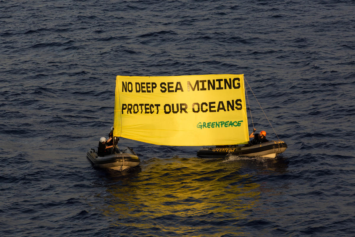 'No Deep Sea Mining' Action in the Atlantic Ocean. © Bárbara Sánchez Palomero / Greenpeace