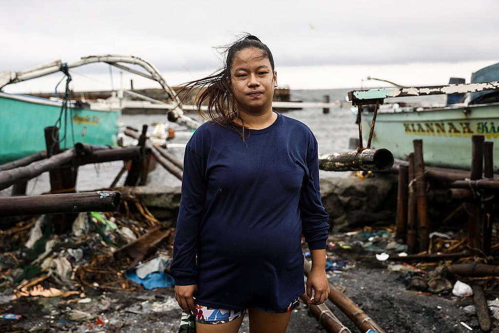 Super Typhoon Goni Aftermath in the Philippines. © Basilio H. Sepe / Greenpeace