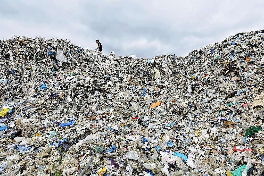 Malaysia's Broken Global Recycling System. © Nandakumar S. Haridas / Greenpeace