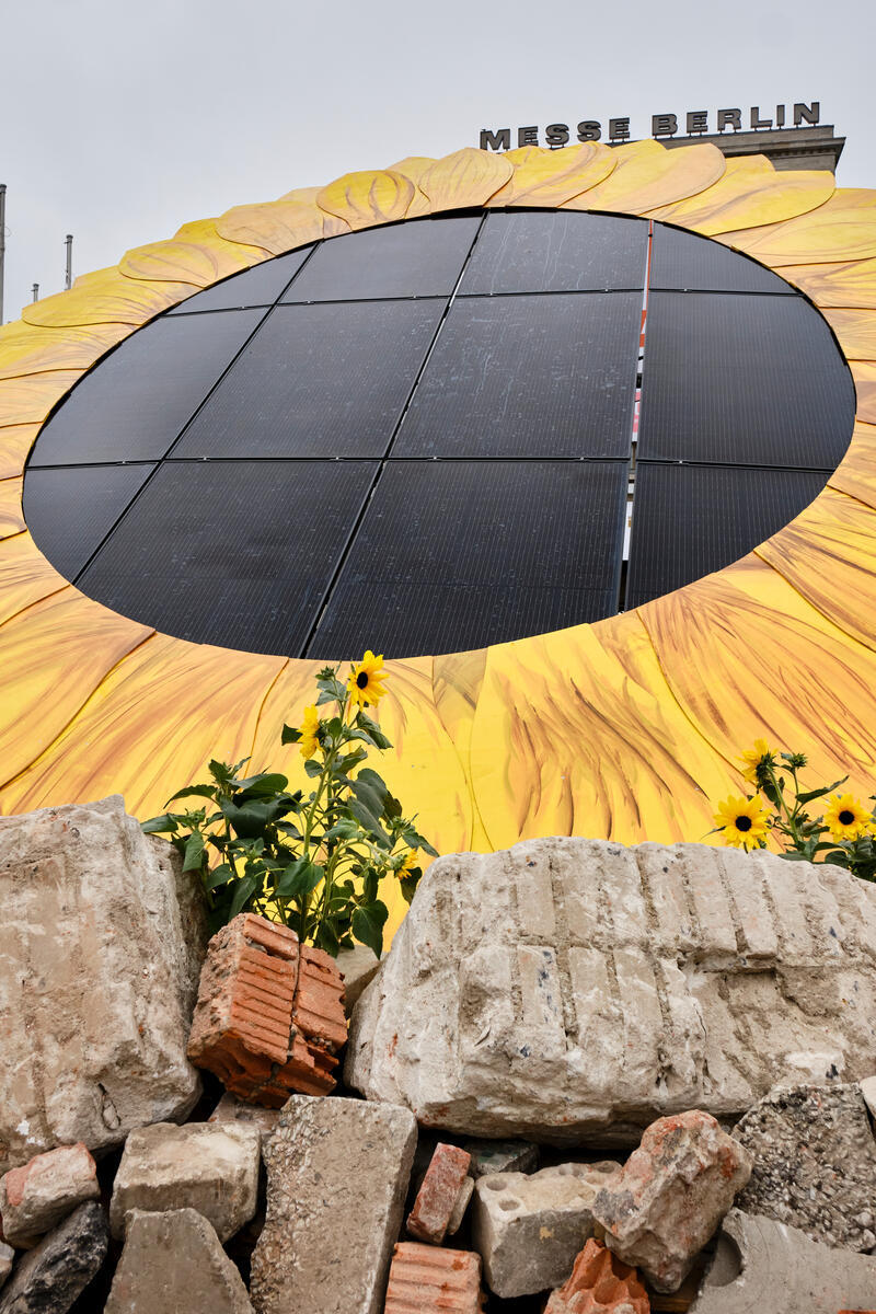 Oversized Solar Sunflower at Ukraine Recovery Conference in Berlin.