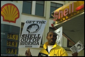 Following the execution of Ken Saro-Wiwa, Greenpeace and Friends of the Earth held a day of protest against Shell, picketing Shell petrol stations.