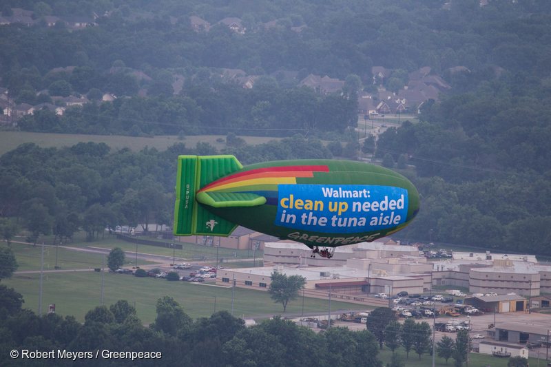 Greenpeace flies the A.E. Bates thermal airship at Walmart's world headquarters just two days before the company's coveted annual shareholders meeting.