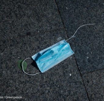 Disposable mask litter in NYC