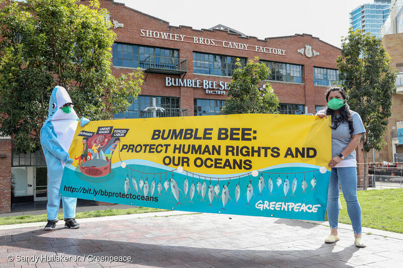 Image of Bumble Bee Tuna Protest in San Diego